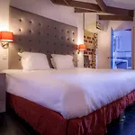 Hôtel Eiffel Segur