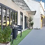 Hôtel Eiffel Segur